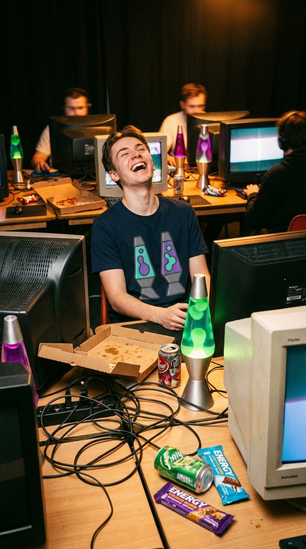 Retro Lava Lamps Organic Cotton T-Shirt - Multiplayer Pod (Social) in 90s LAN Party - 90s Grunge Revival